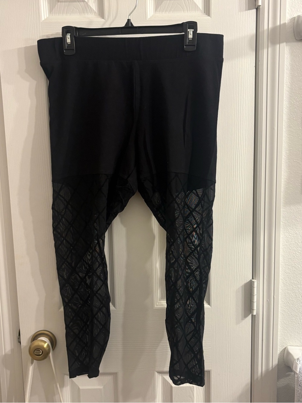 torrid Black Quilted Panel Women’s Leggings